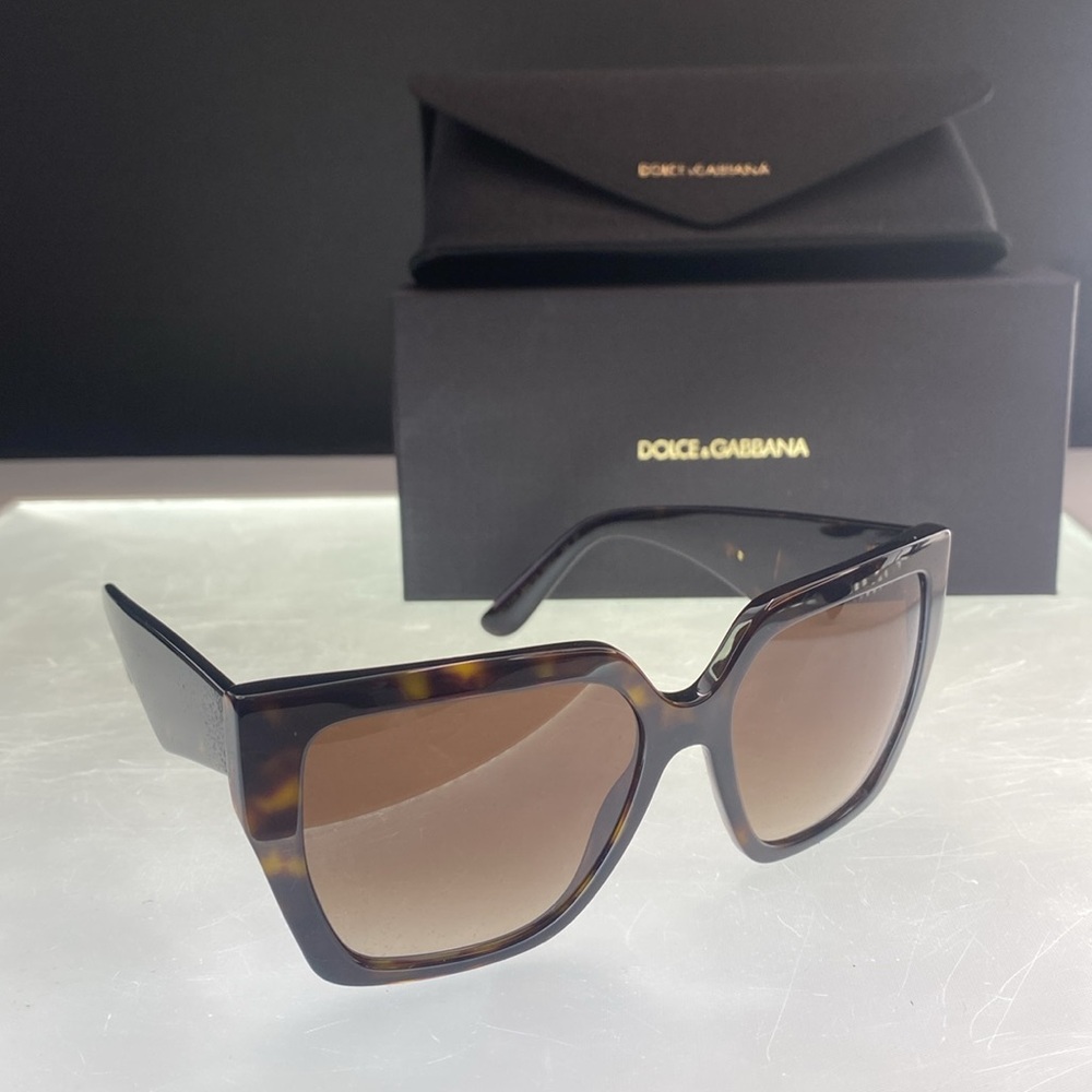New Authentic Dolce & Gabbana DG4438  Havana Gradient Brown Sunglasses